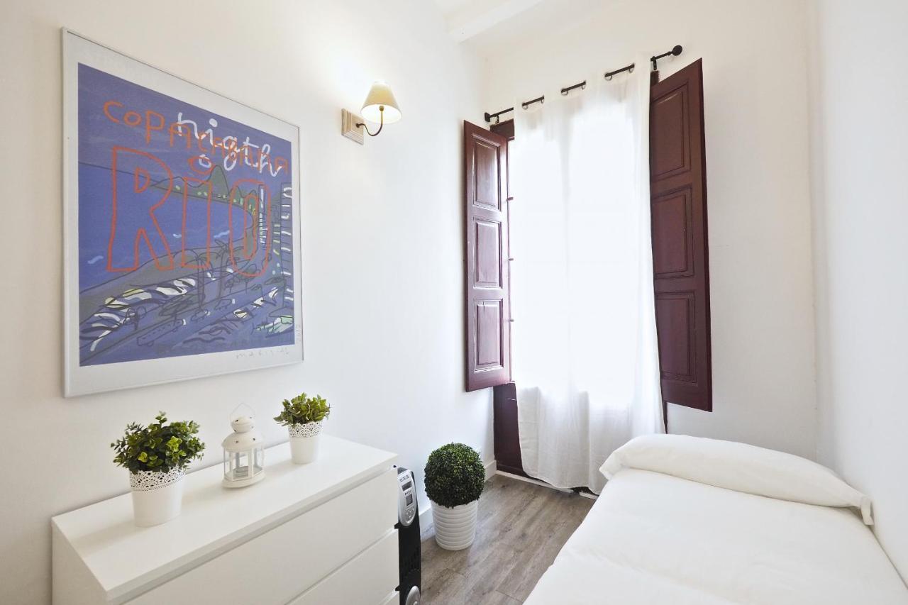 Апартаменты The White Flats Sant Antoni Барселона Экстерьер фото